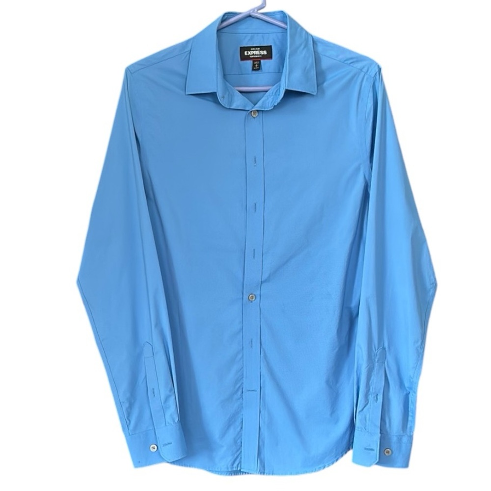 Express Men's Extra Slim Performance Long Sleeve Dress Shirt in Blue